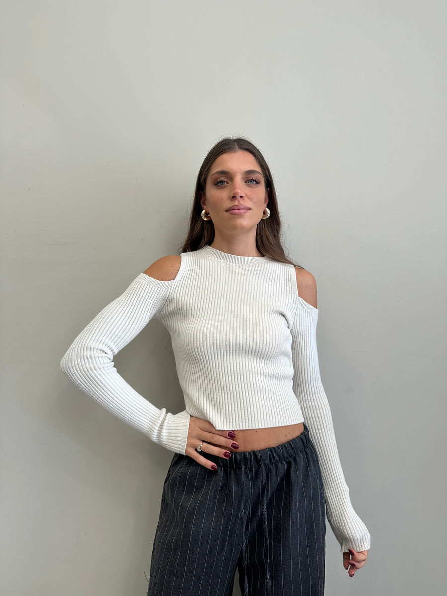 GIPSY INSIDE Maglia cut spalle panna