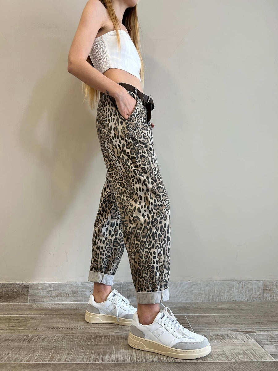 MOTEL Pantalone boy leopardato