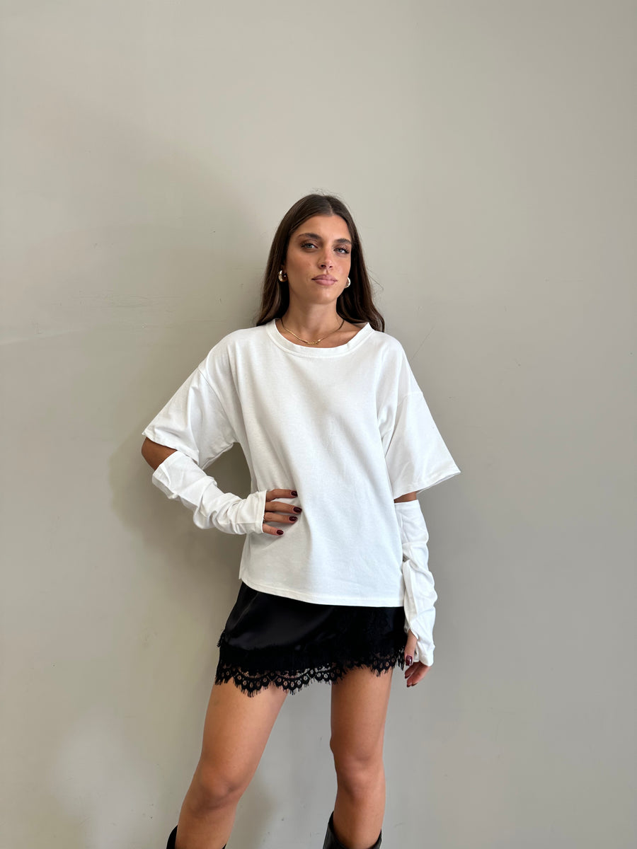 GIPSY INSIDE T-shirt over+ manicotti bianca