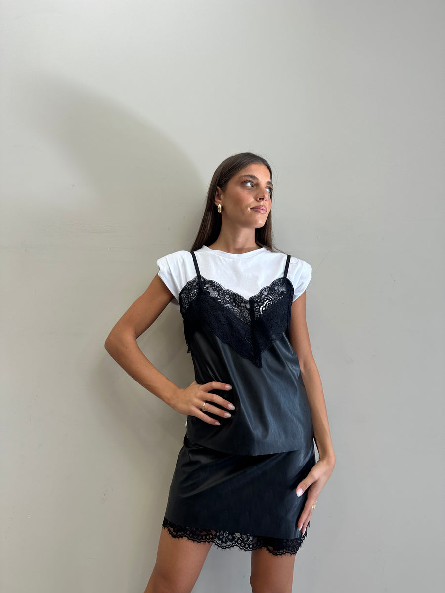 DIXIE Top ecopelle pizzo nero e t-shirt bianca