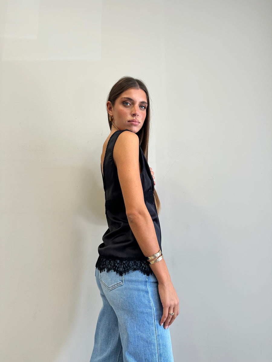MOTEL Top satin pizzo nero