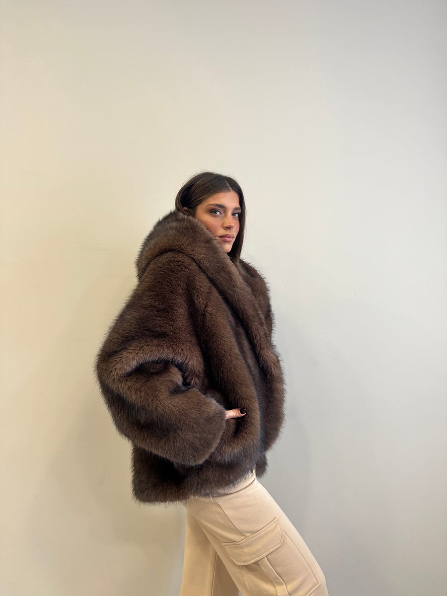 LE STREGHE Giaccone eco pelliccia cappuccio moro