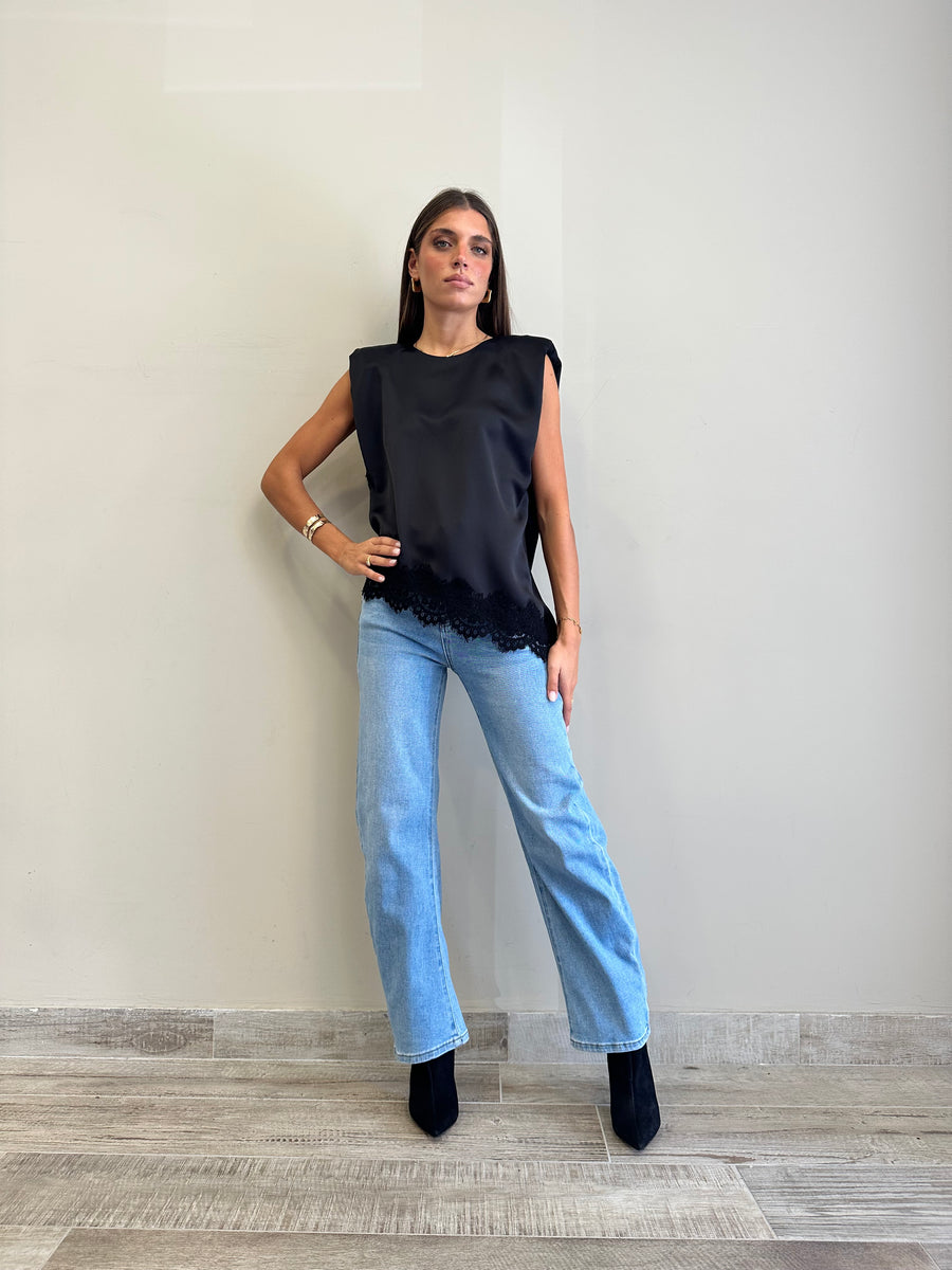 MOTEL Top satin asimmetrico nero