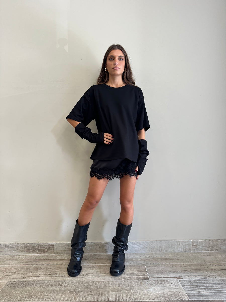 GIPSY INSIDE T-shirt over manicotti nera