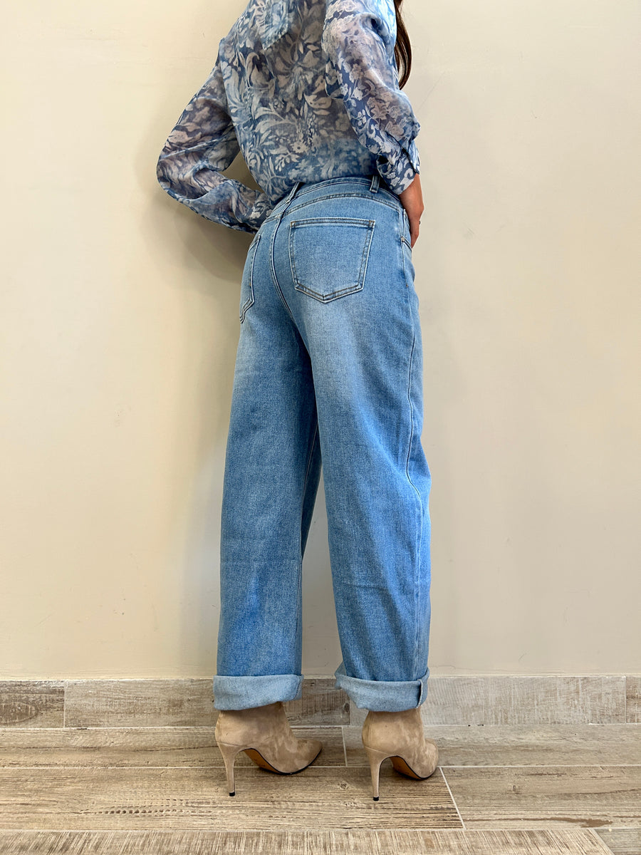 LE STREGHE Jeans modello banana