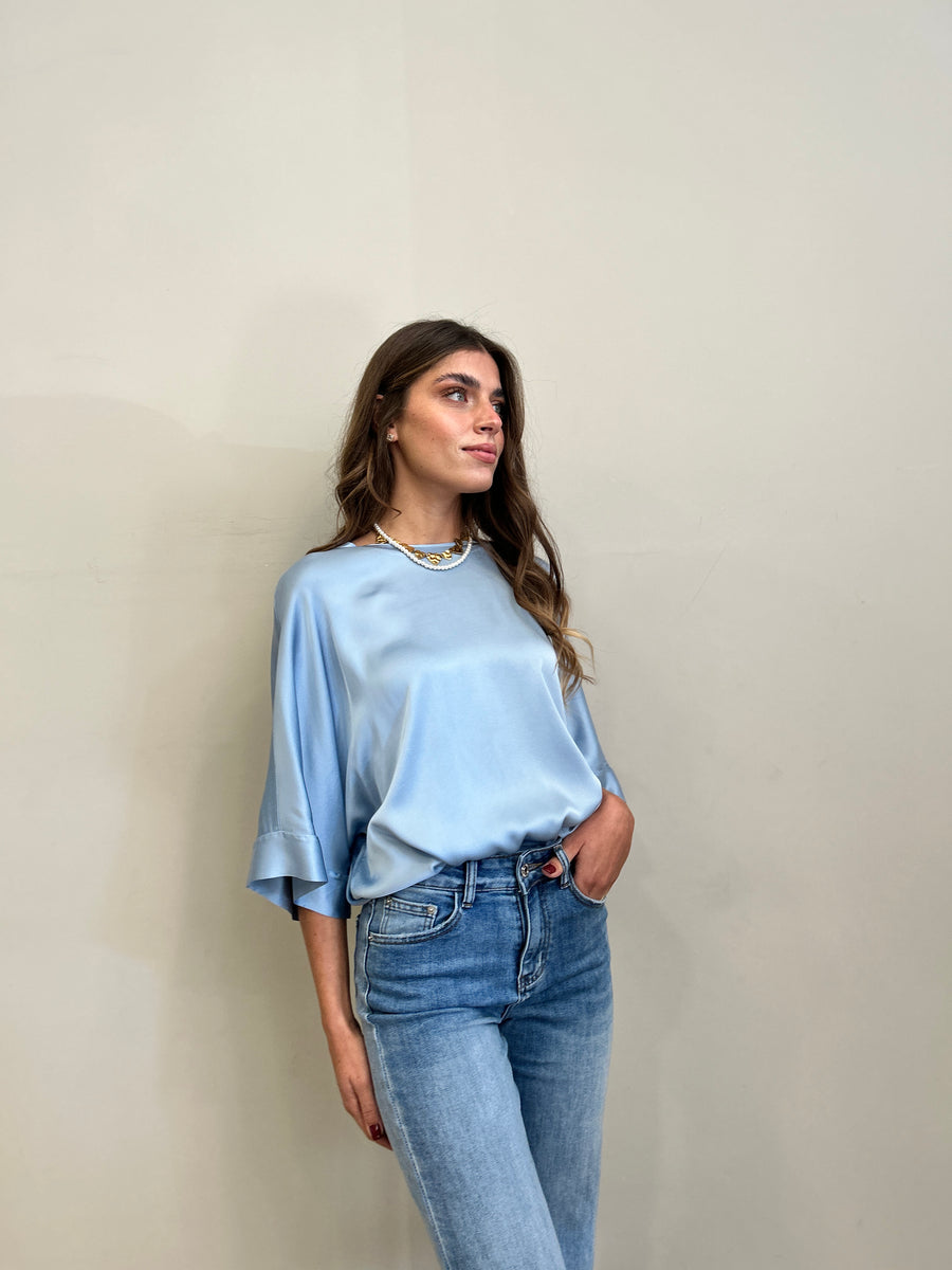 MOTEL Blusa satin celeste