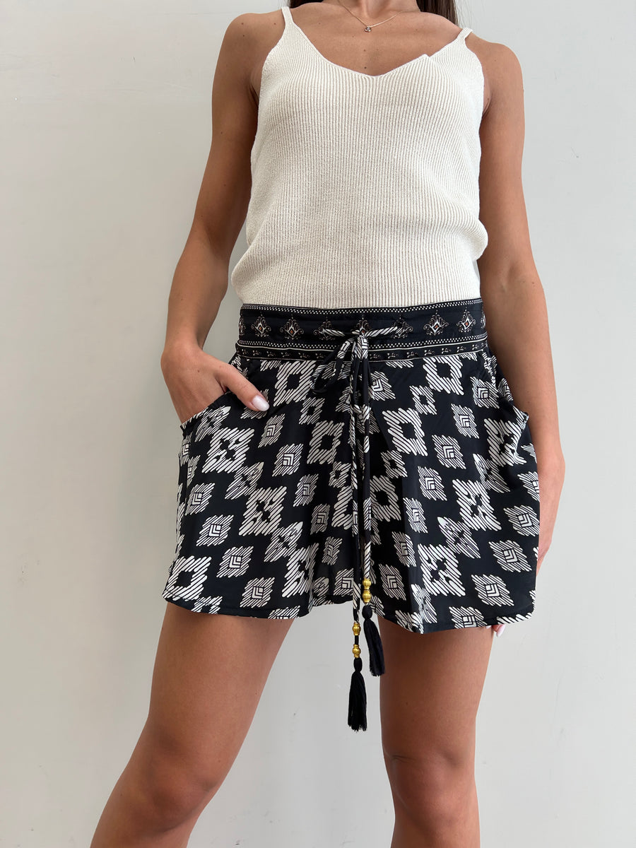 FREELOVE Shorts seta Tribal Black