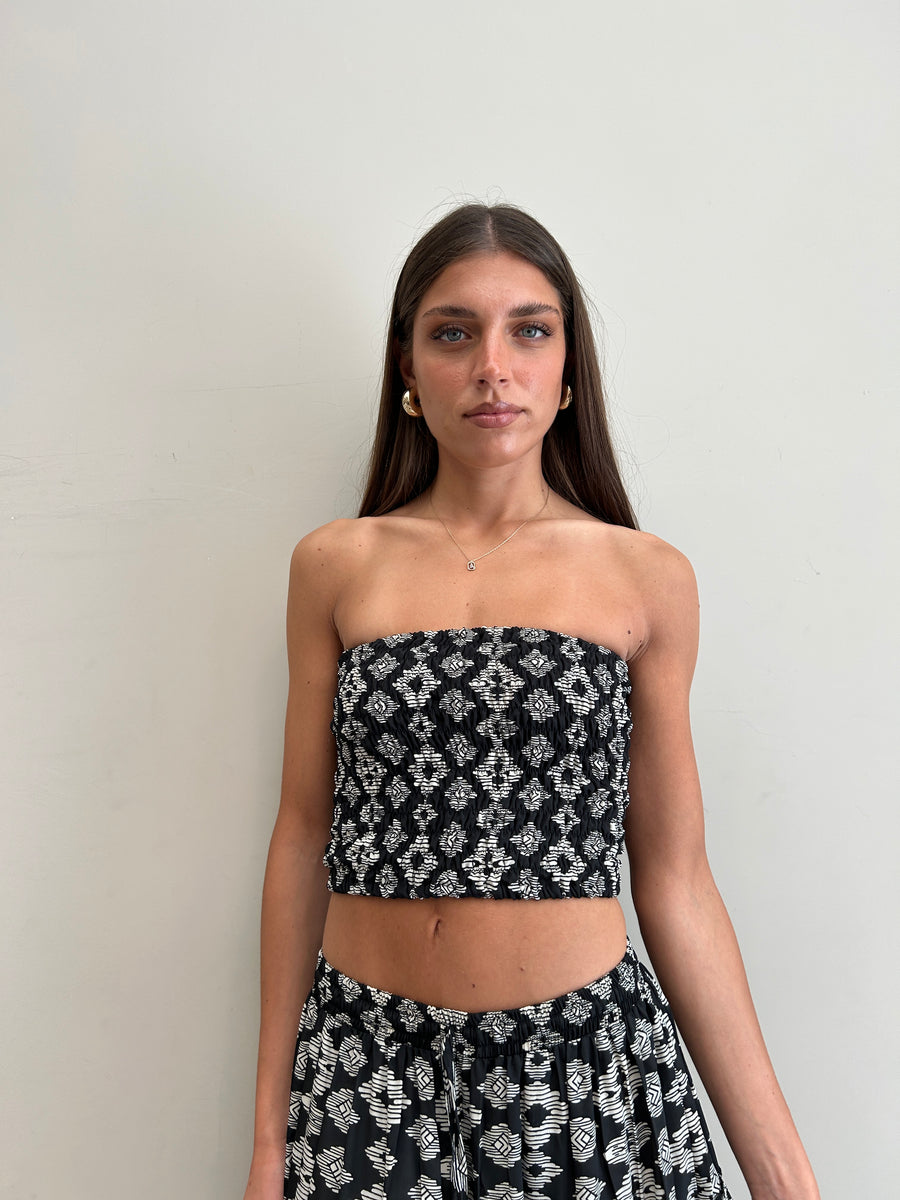 FREELOVE String top seta Tribal Black