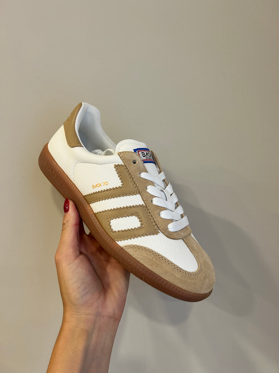 BACK70 Sneakers sand