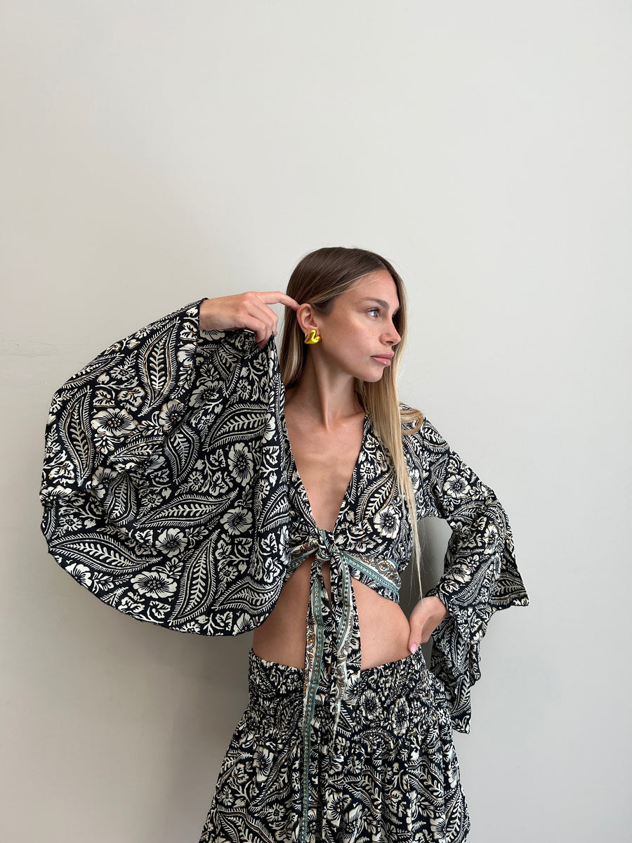 FREELOVE Gipsy top seta Coachella black