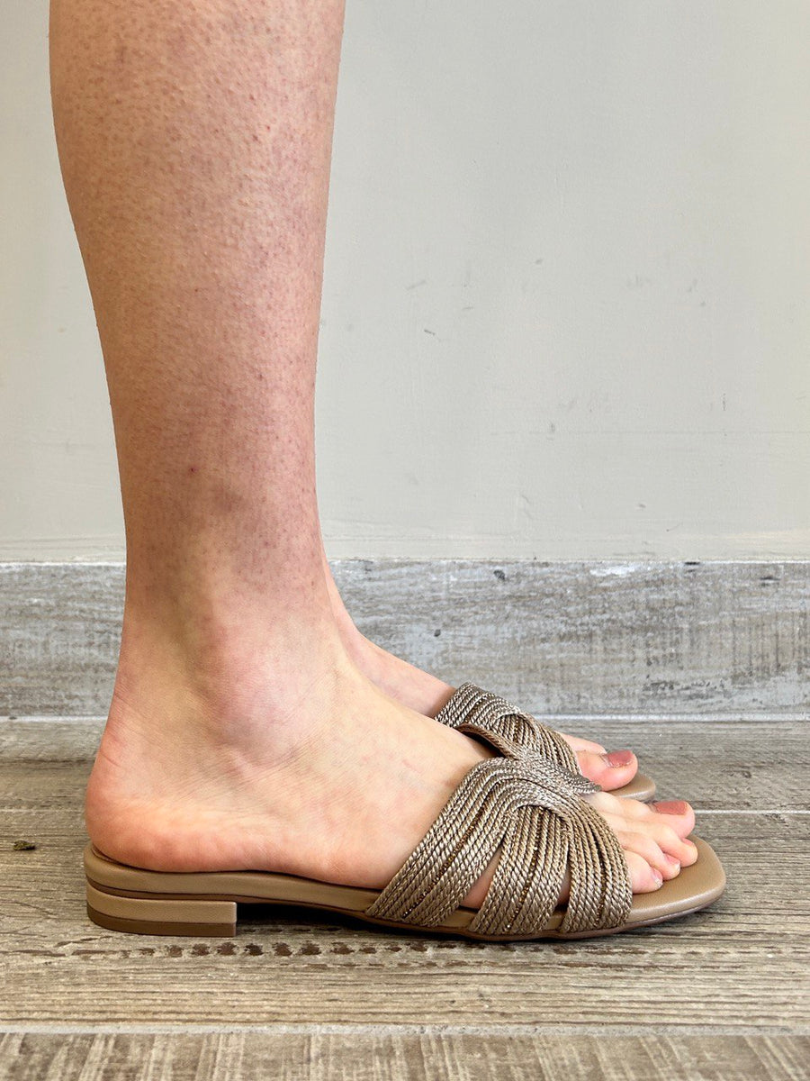 BIBI LOU Sandalo laminato camel